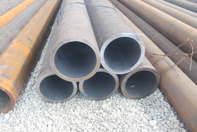 白银大口径壁厚无缝钢管