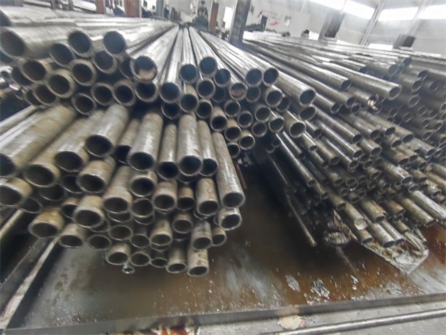 白银大口径精密无缝钢管现货