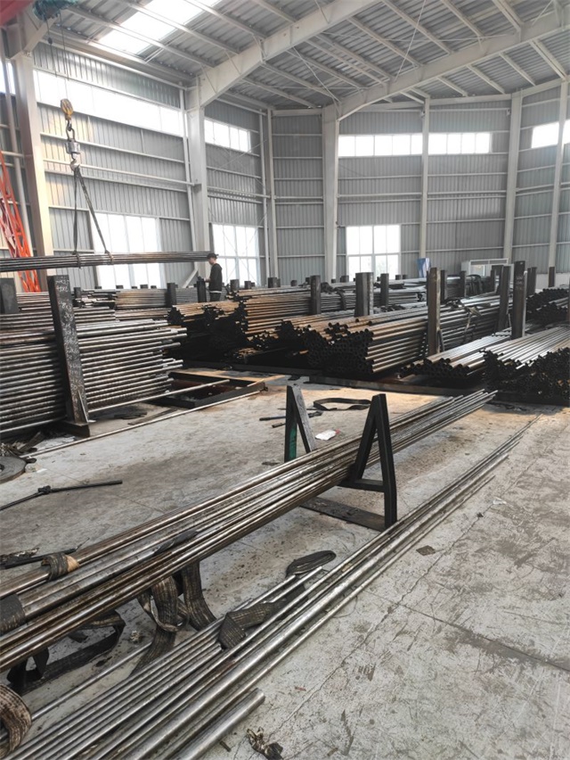 白银小口径精密光亮无缝钢管