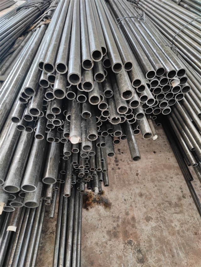 白银精密光亮无缝钢管厂