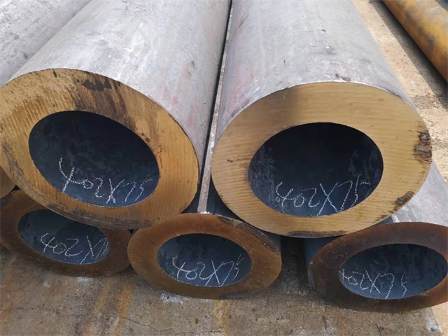 白银35#厚壁无缝钢管